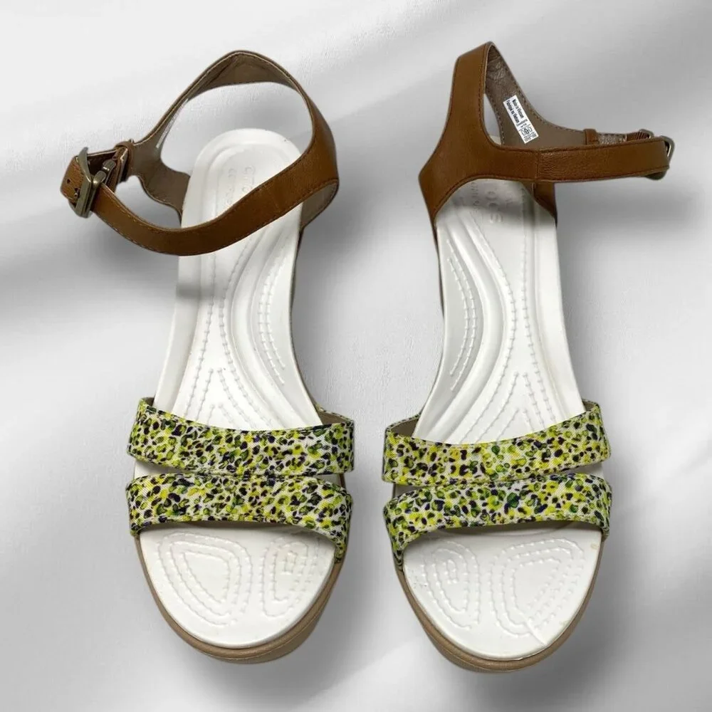 NEW Crocs Women's Leigh‎ II Ankle Strap Stylish Graphic Print Wedges Size 10